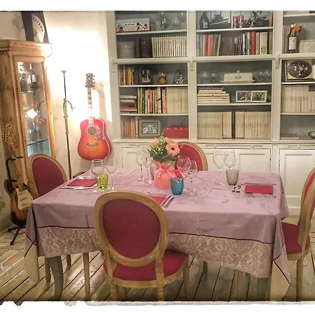 Bed & Breakfast Cantina Del Convento Maison